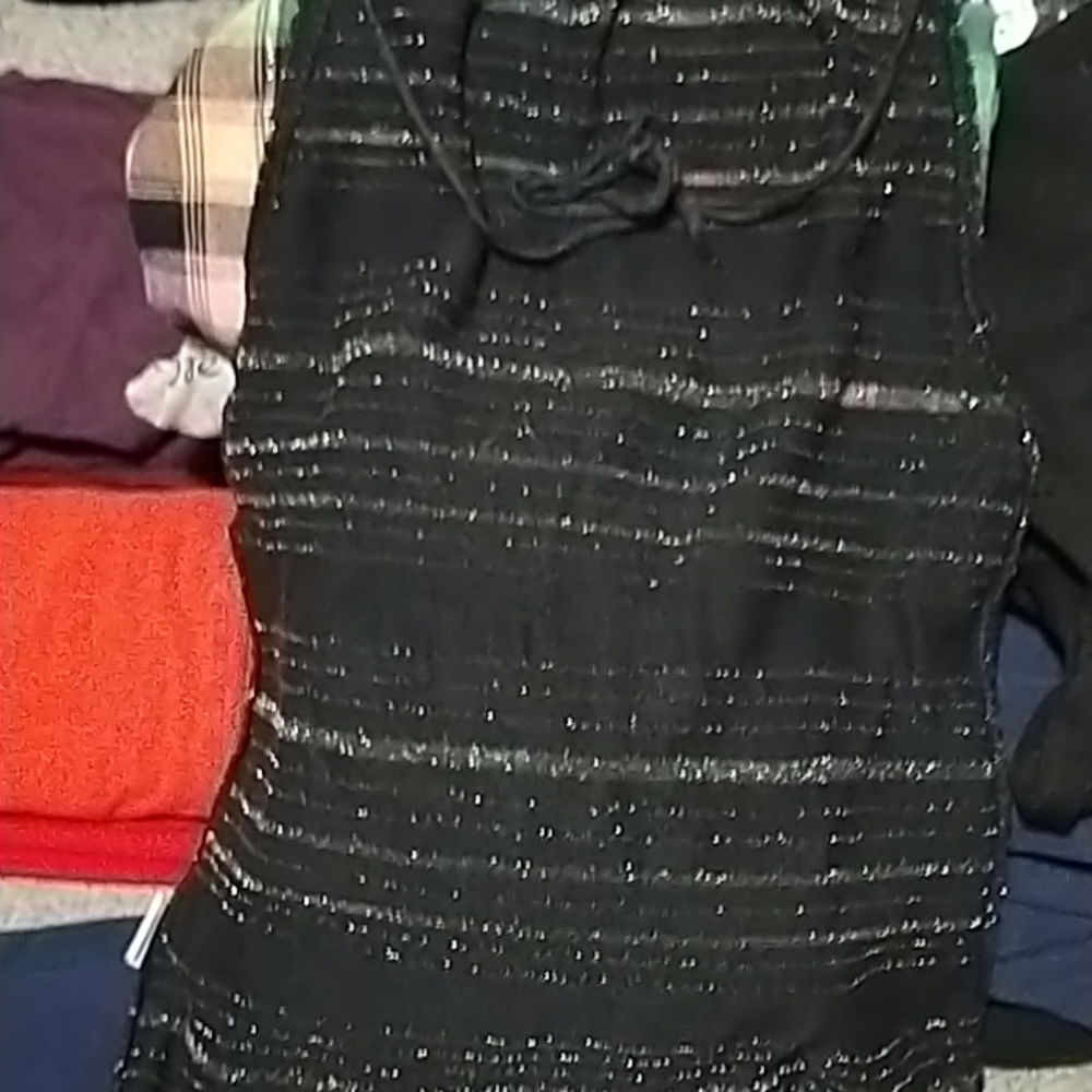 Halter top tie